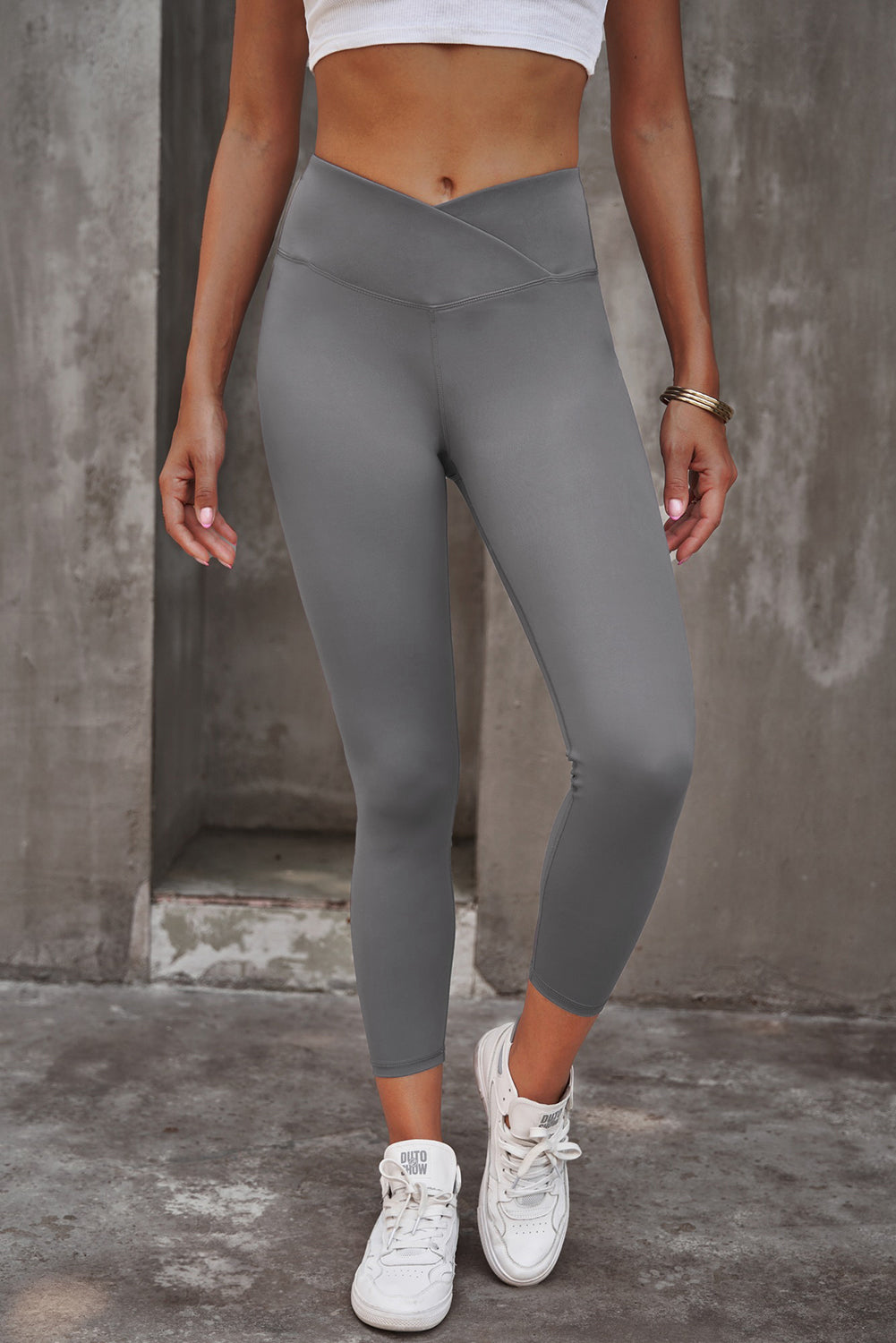Crisscross Cropped Yoga Leggings