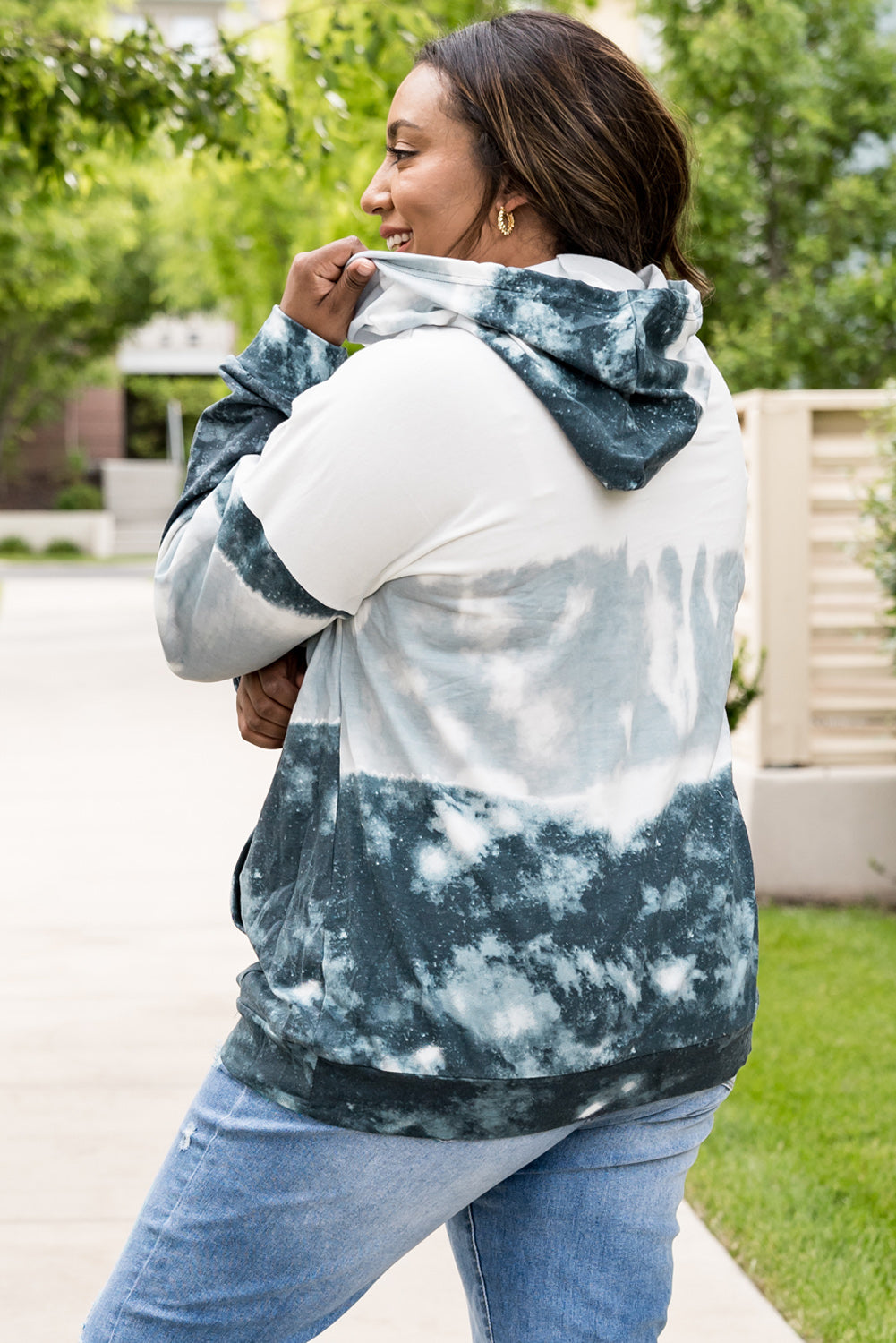 Plus Size Tie-Dye Color Block Tunic Hoodie with Kangaroo Pocket