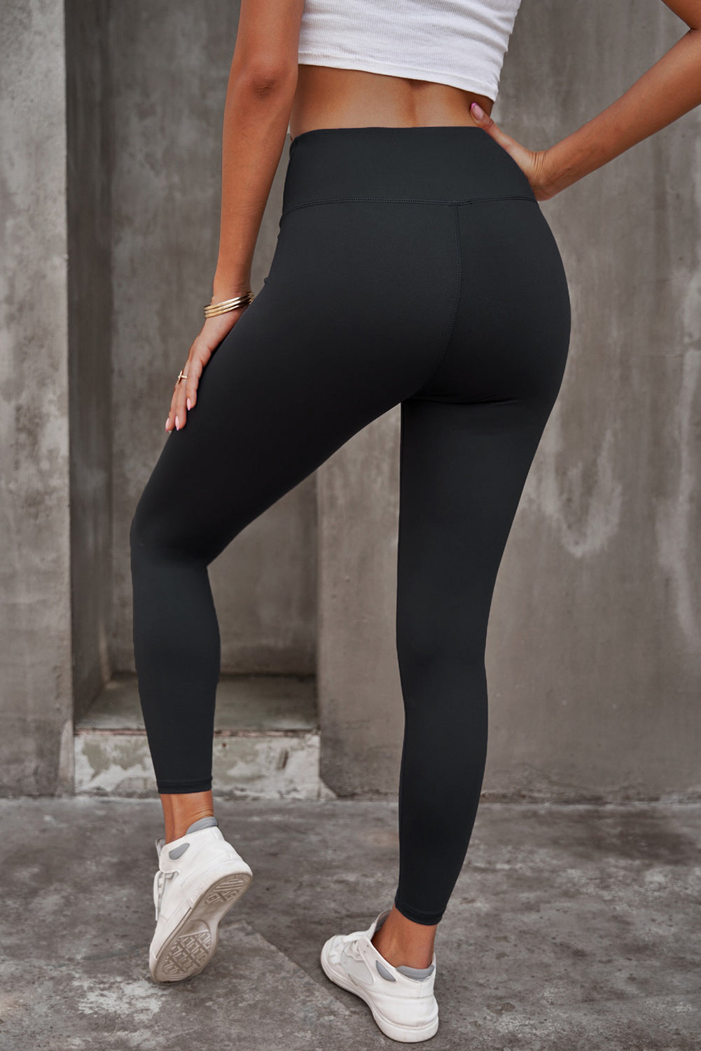 Crisscross Cropped Yoga Leggings