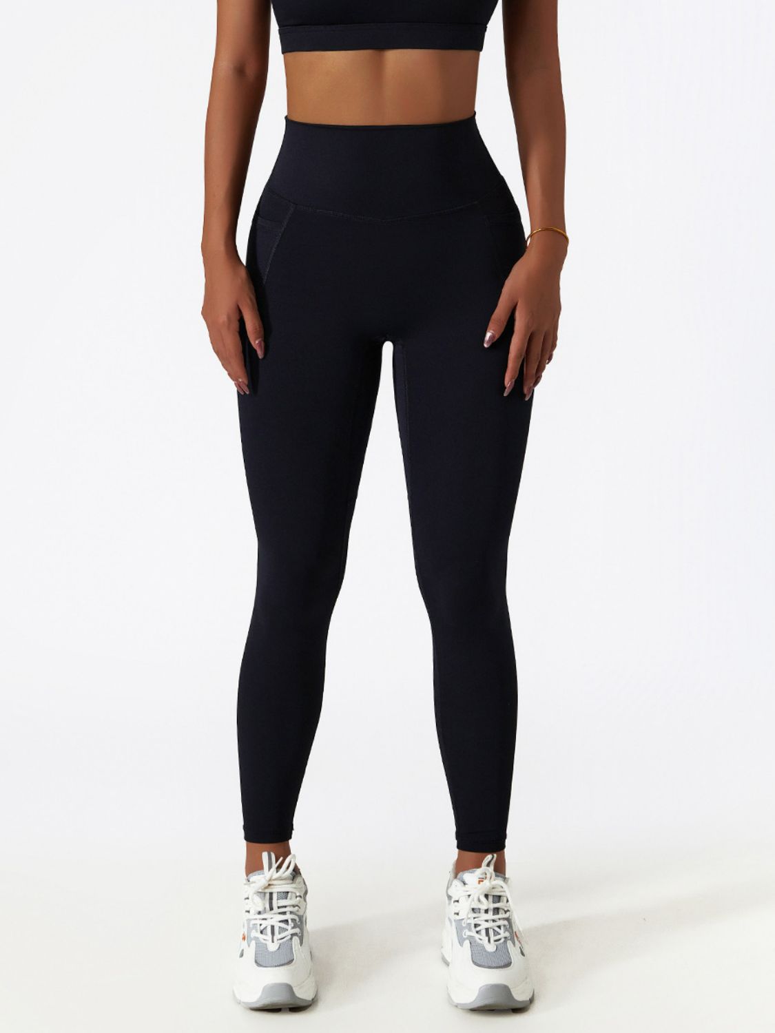 Breathable Sports Leggings with Pockets