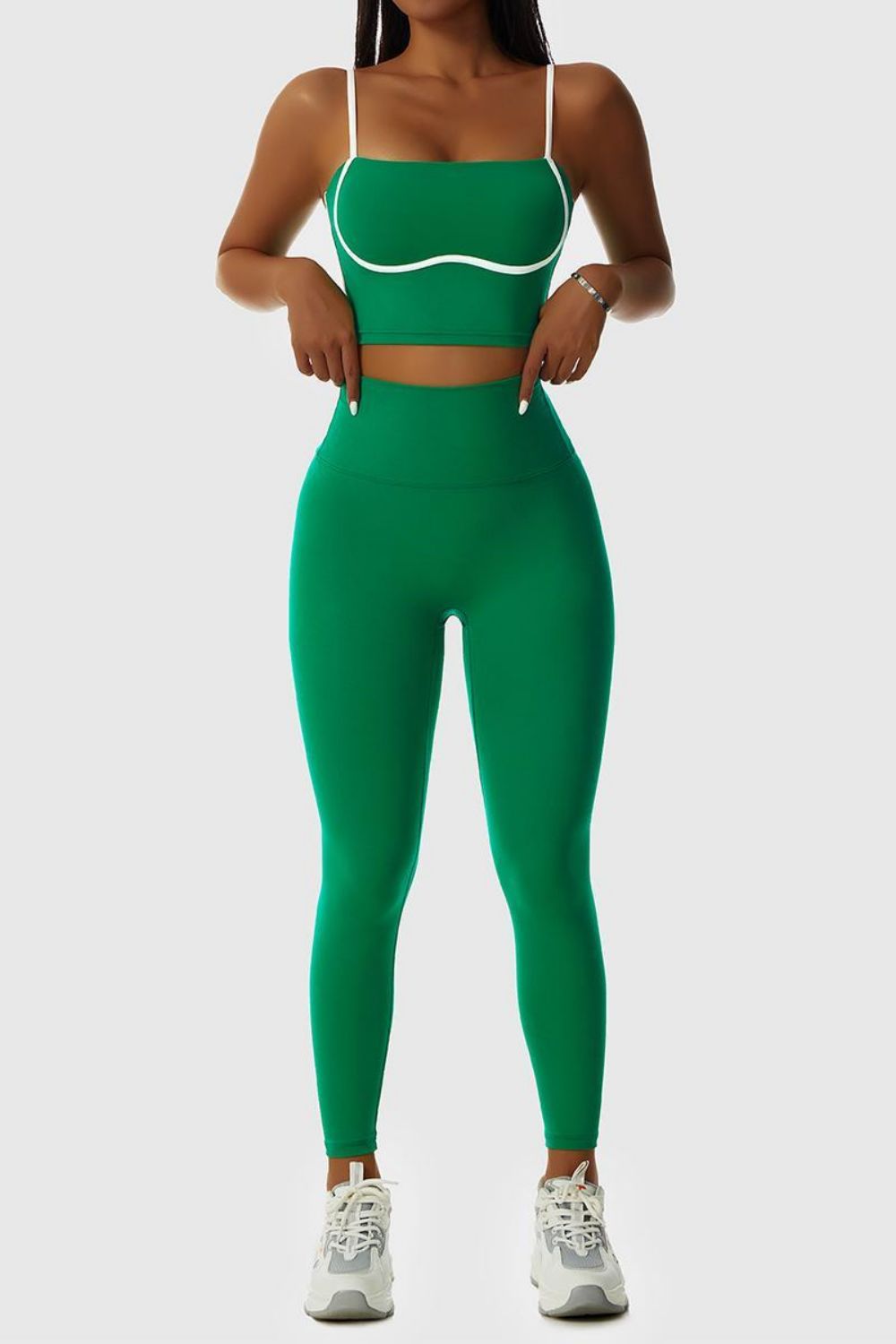 Contrast Sports Bra and Leggings Set