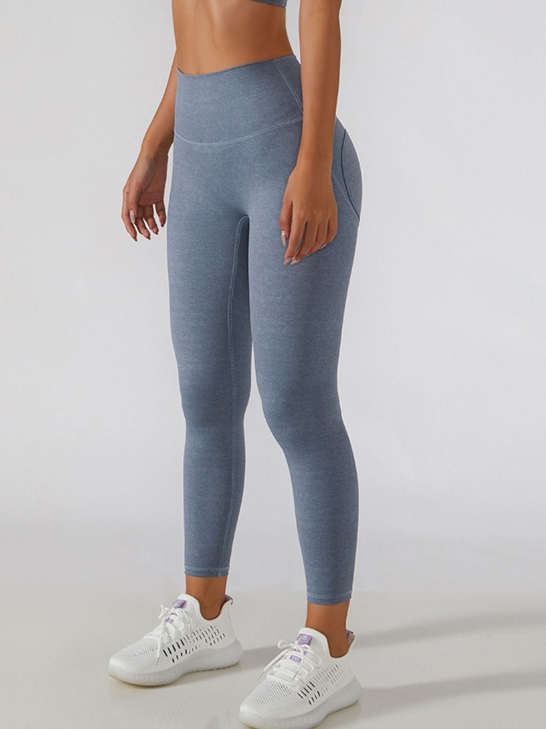 Elastic Waistband Cropped Sports Leggings