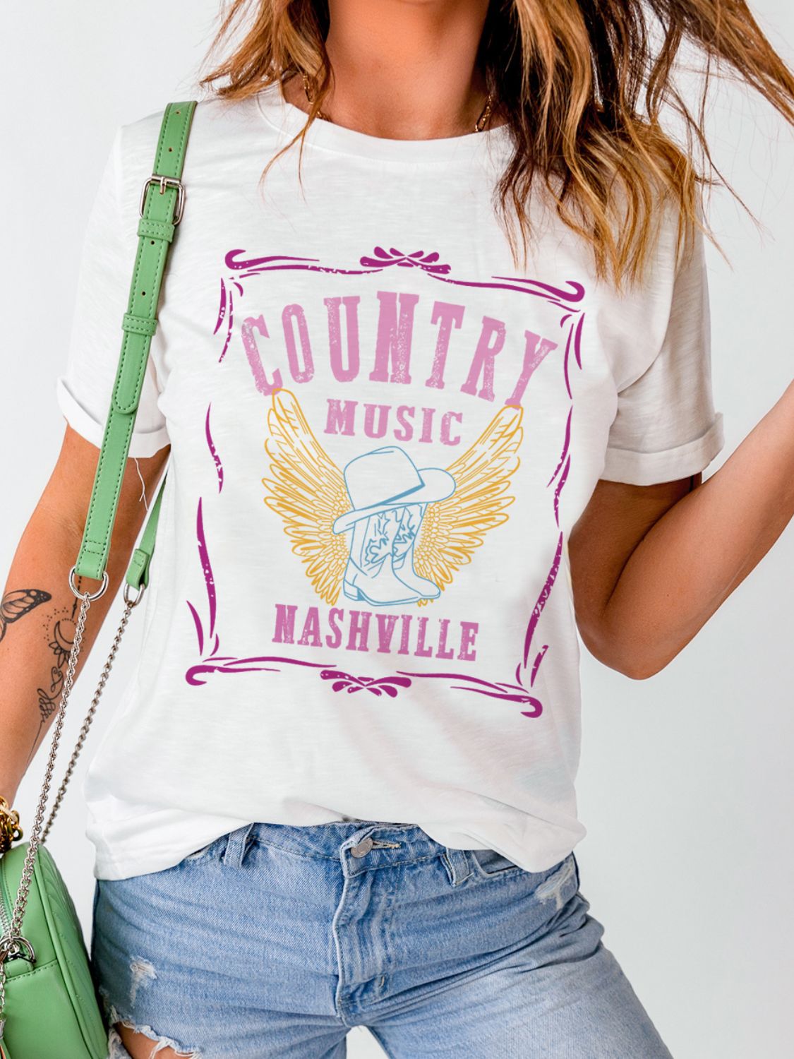 COUNTRY MUSIC NASHVILLE Graphic Tee