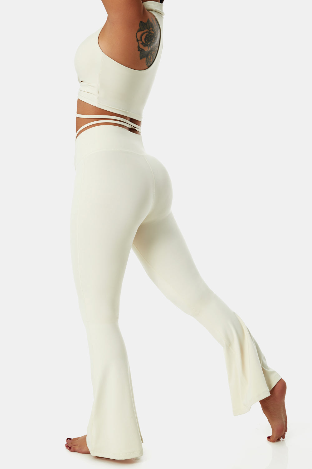 Collared Sports Bra and Flare Yoga Pants Set