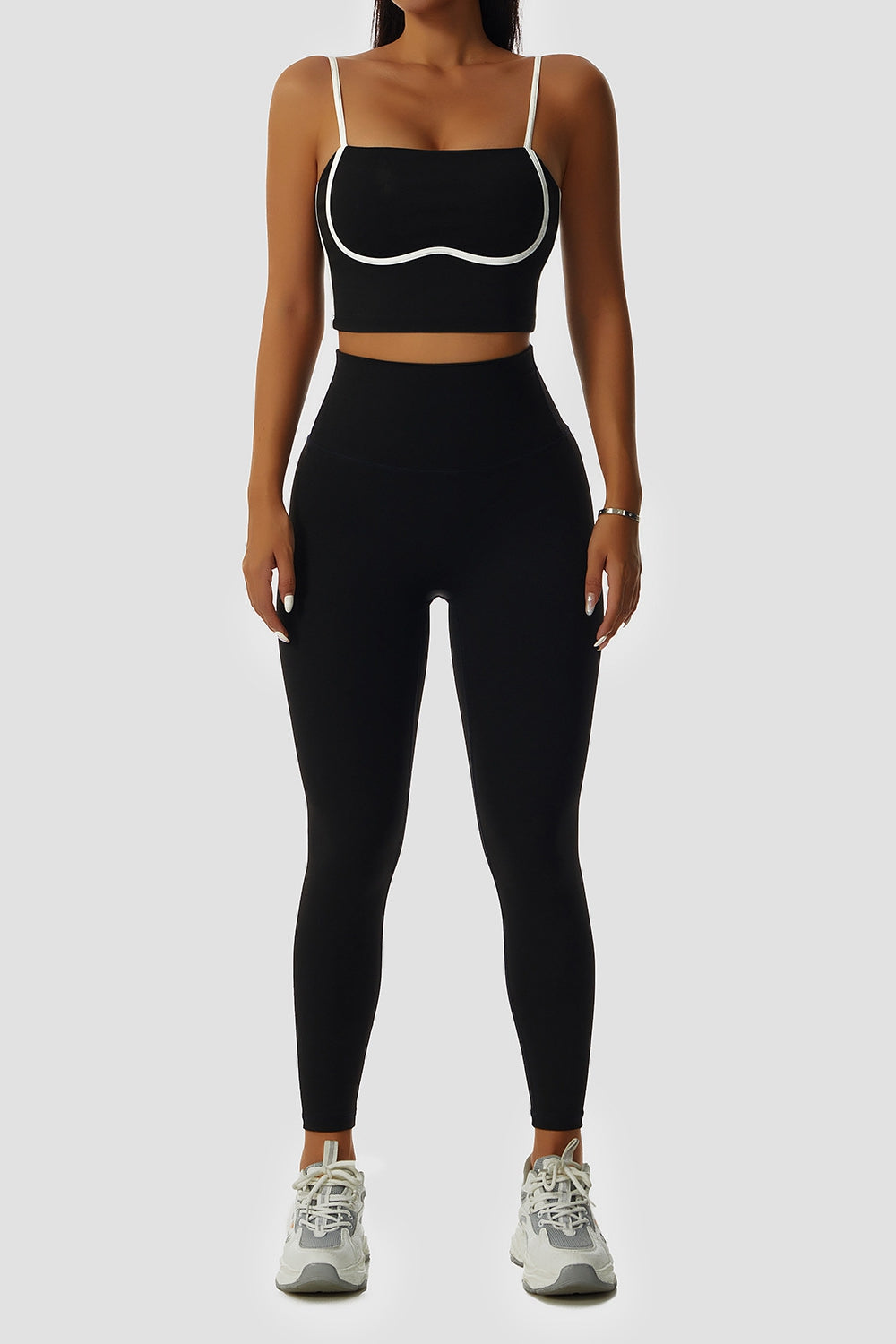 Contrast Sports Bra and Leggings Set