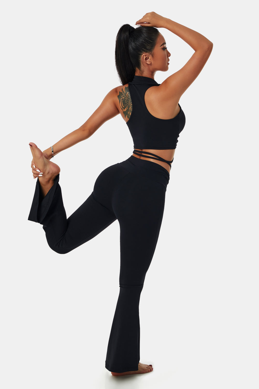 Collared Sports Bra and Flare Yoga Pants Set