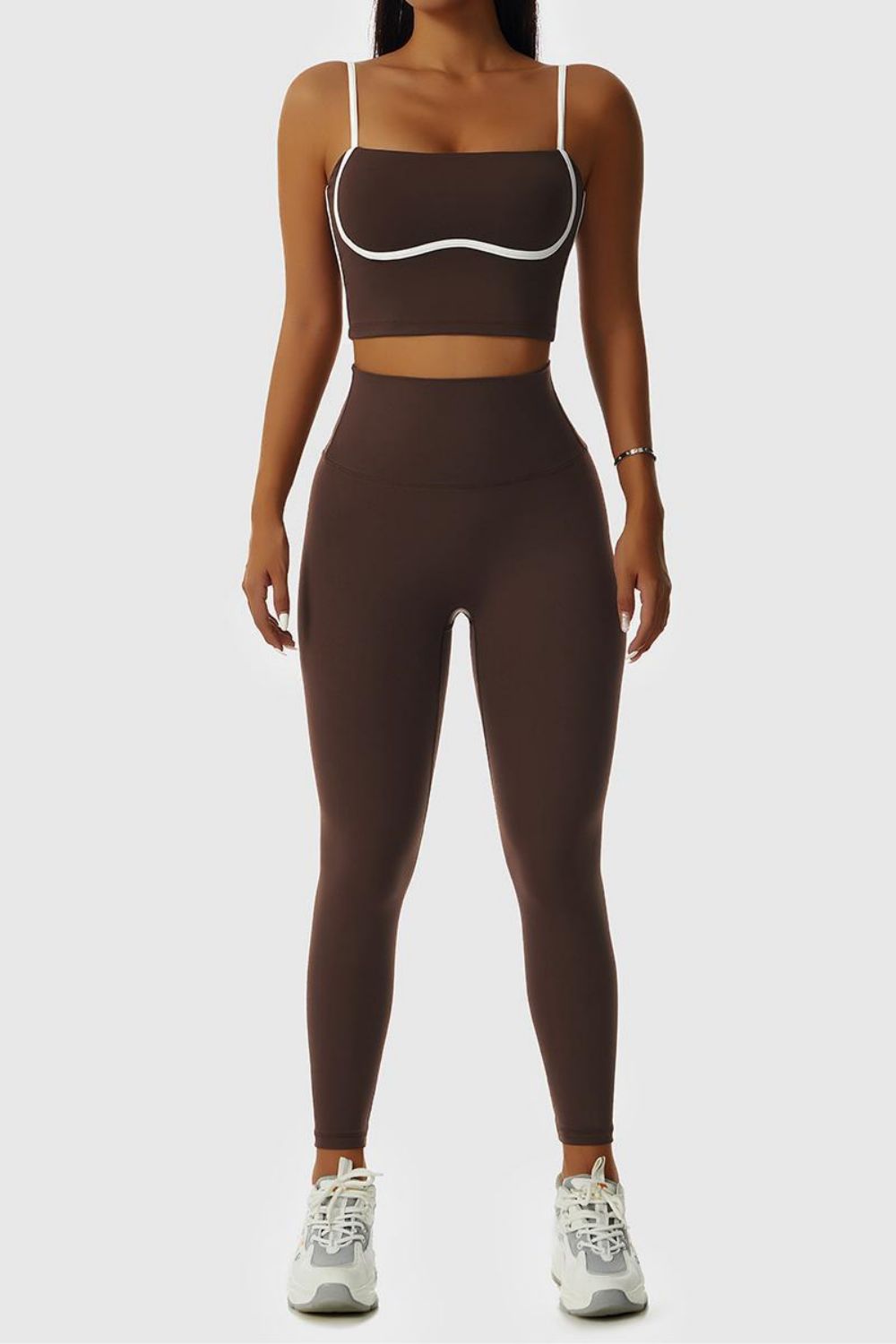 Contrast Sports Bra and Leggings Set